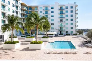 140 S Dixie Hy, Hollywood, FL 33020 - Photo 2