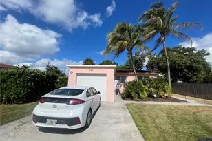 545 NW 121st St, North Miami, FL 33168 - Photo 16