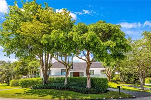 7180 E Lago Dr, Coral Gables, FL 33143 - Photo 30