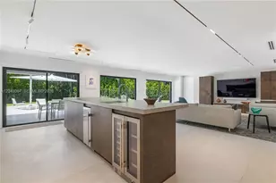 7180 E Lago Dr, Coral Gables, FL 33143 - Photo 22