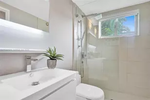 1415 16th St, Miami Beach, FL 33139 - Photo 30