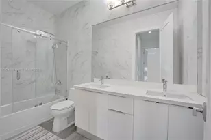 5742 E Brookfield Cir E, Hollywood, FL 33312 - Photo 16