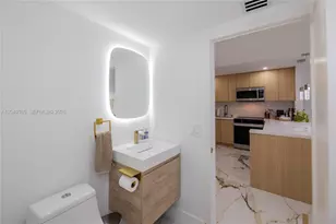 400 N Surf, Hollywood, FL 33019 - Photo 8