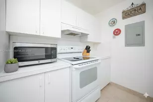 7965 SW 86th St, Miami, FL 33143 - Photo 6