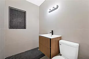 1127 NW 2nd Ave, Fort Lauderdale, FL 33311 - Photo 2