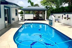 9675 SW 19th St, Miami, FL 33165 - Photo 26