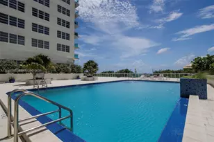 6917 Collins Ave, Miami Beach, FL 33141 - Photo 18