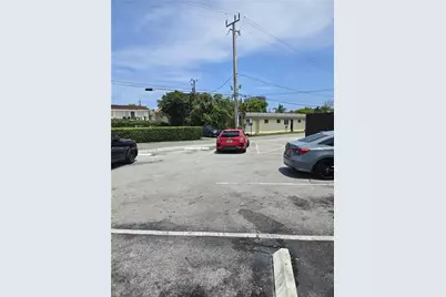 218 N Federal Highway, Hallandale Beach, FL 33009 - Photo 14