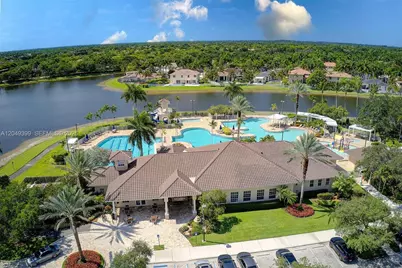 899 Phoenix Way, Weston, FL 33327 - Photo 32