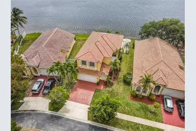 13724 SW 52nd St, Miramar, FL 33027 - Photo 34