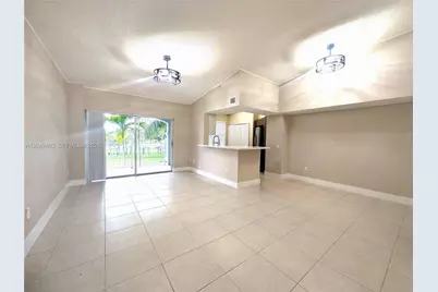 9645 NW 1st Ct #1-209, Pembroke Pines, FL 33024 - Photo 6