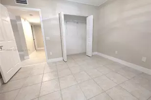 9645 NW 1st Ct, Pembroke Pines, FL 33024 - Photo 16
