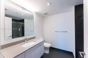 1600 NE 1st Ave, Miami, FL 33132 - Photo 14