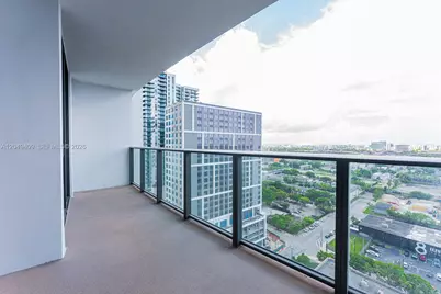 1600 NE 1st Ave #1814, Miami, FL 33132 - Photo 2