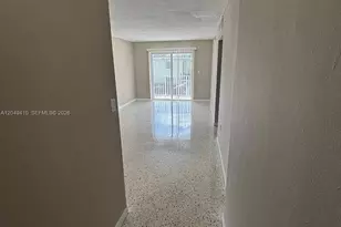 1047 SW 7th St, Miami, FL 33130 - Photo 2