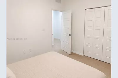 19316 NE 8th Ct, Miami, FL 33179 - Photo 18