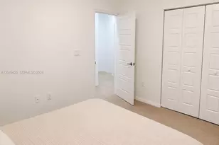 19316 NE 8th Ct, Miami, FL 33179 - Photo 18