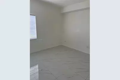 18344 NW 68th Ave #F, Hialeah, FL 33015 - Photo 16