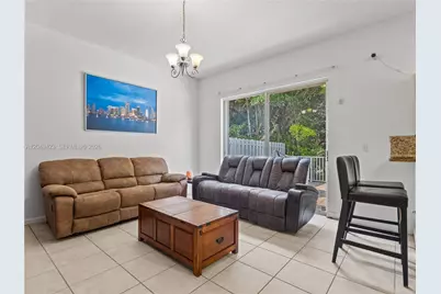 10183 NW 43rd Ter, Doral, FL 33178 - Photo 8