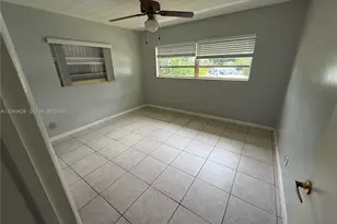 2111 N 57th Terrace, Hollywood, FL 33021 - Photo 12