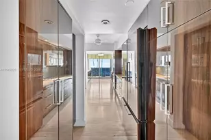 19667 Turnberry Way, Aventura, FL 33180 - Photo 24