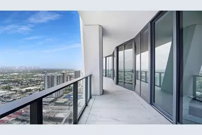 1000 Biscayne Blvd #4401, Miami, FL 33132 - Photo 22