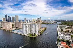 301 174th St, Sunny Isles Beach, FL 33160 - Photo 48
