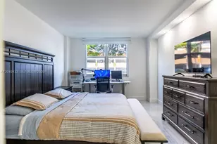 301 174th St, Sunny Isles Beach, FL 33160 - Photo 24