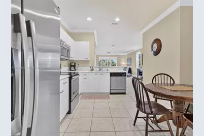 2475 W Cordoba Bnd, Weston, FL 33327 - Photo 18