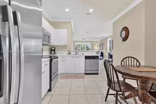 2475 W Cordoba Bend, Weston, FL 33327 - Photo 18