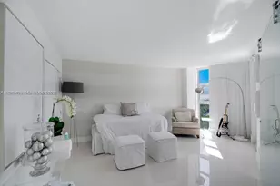 100 Bayview Dr, Sunny Isles Beach, FL 33160 - Photo 18