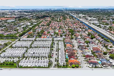 9174 SW 5th Ln, Miami, FL 33174 - Photo 38
