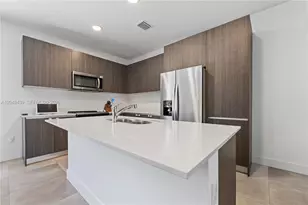 9174 SW 5th Ln, Miami, FL 33174 - Photo 10