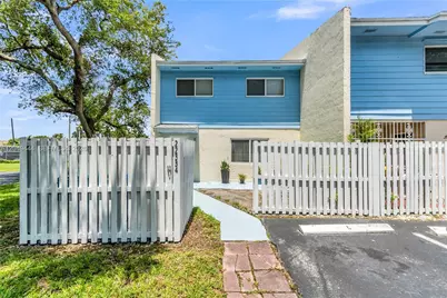 22334 SW 103rd Ct, Cutler Bay, FL 33190 - Photo 2