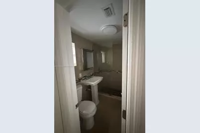 8990 NW 5th Ave #8990, El Portal, FL 33150 - Photo 16