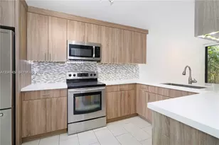 8124 SW 87th Terrace, Miami, FL 33143 - Photo 4