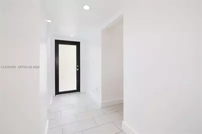 8124 SW 87th Ter, Miami, FL 33143 - Photo 10