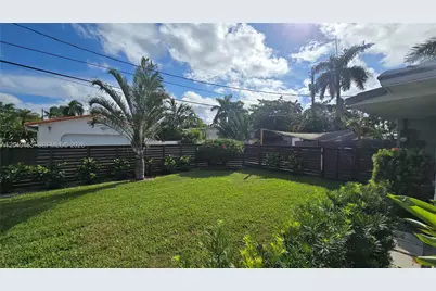 800 Polk St #/, Hollywood, FL 33019 - Photo 14