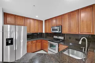 704 SW 1st Ave, Pompano Beach, FL 33060 - Photo 4