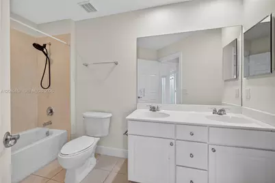 704 SW 1st Ave, Pompano Beach, FL 33060 - Photo 38