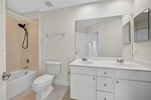 704 SW 1st Ave, Pompano Beach, FL 33060 - Photo 38