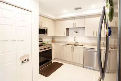 10950 NW 82nd St #116, Doral, FL 33178 - Photo 1
