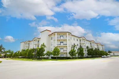 10950 NW 82nd St #116, Doral, FL 33178 - Photo 32