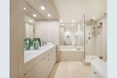 6799 Collins Ave #1402, Miami Beach, FL 33141 - Photo 20