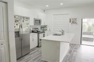 25540 SW 108th Ct, Homestead, FL 33032 - Photo 8