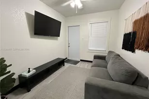 140 NW 13th St, Miami, FL 33136 - Photo 4