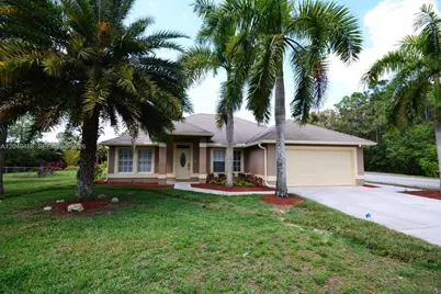 17569 N 89th Pl N, Loxahatchee, FL 33470 - Photo 2