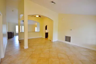 17569 N 89th Pl N, Loxahatchee, FL 33470 - Photo 14