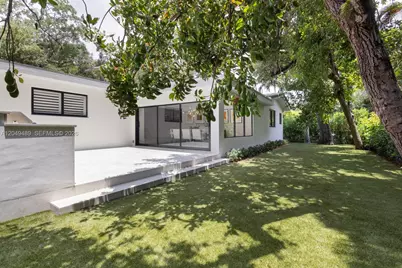 6835 Camarin St, Coral Gables, FL 33146 - Photo 14