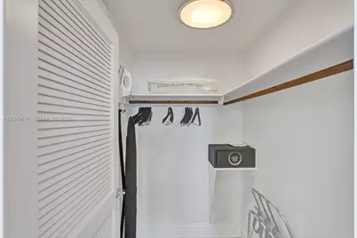 4401 Collins Ave #2915, Miami Beach, FL 33140 - Photo 38
